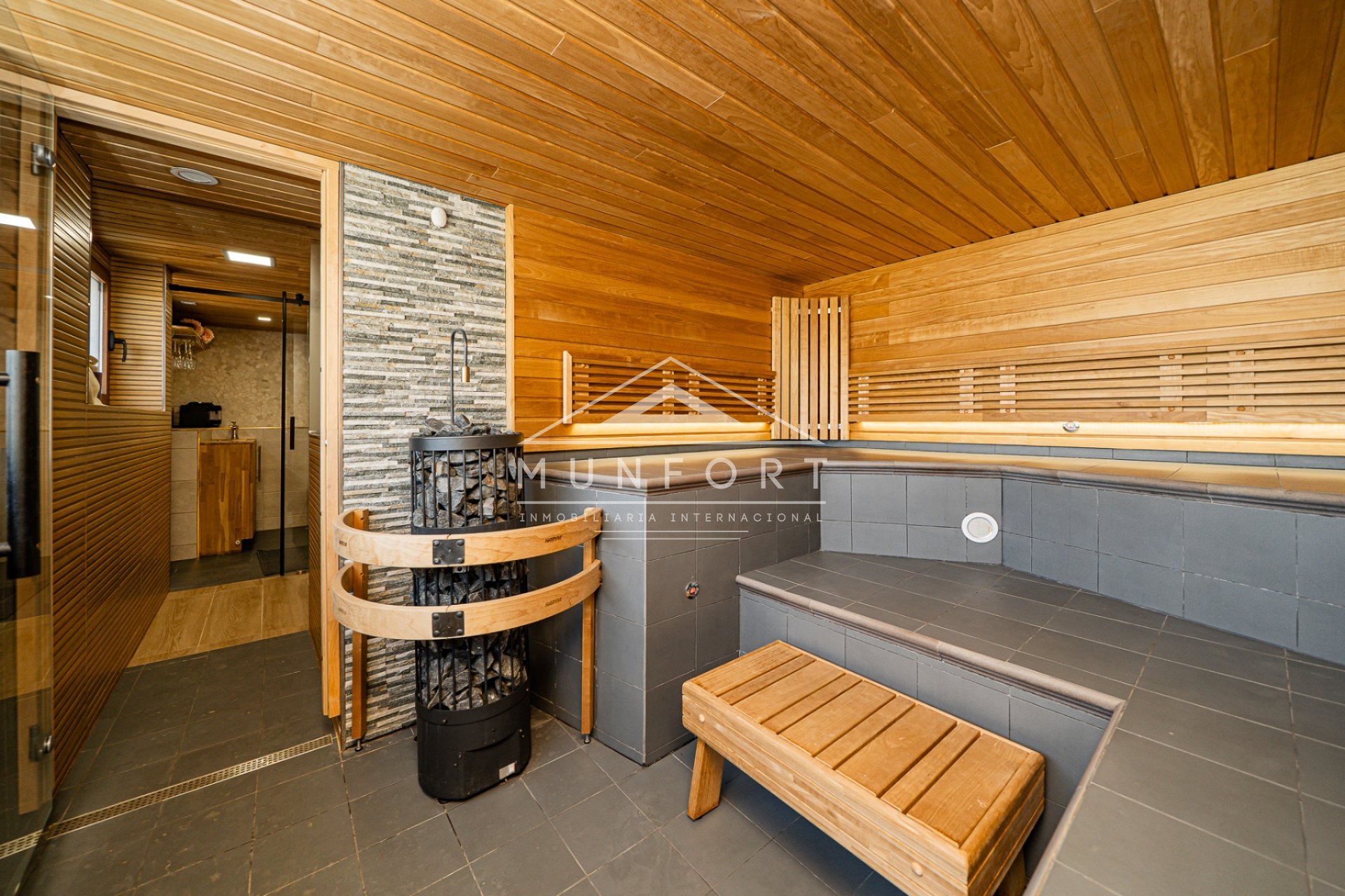 Videresalg - Villaer -
San Miguel de Salinas