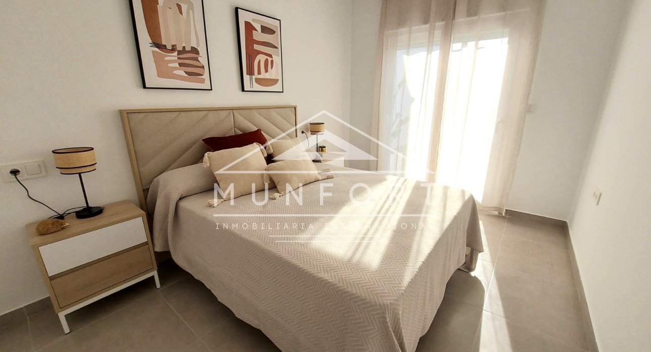 Videresalg - Villaer -
Torre-Pacheco - Roldán