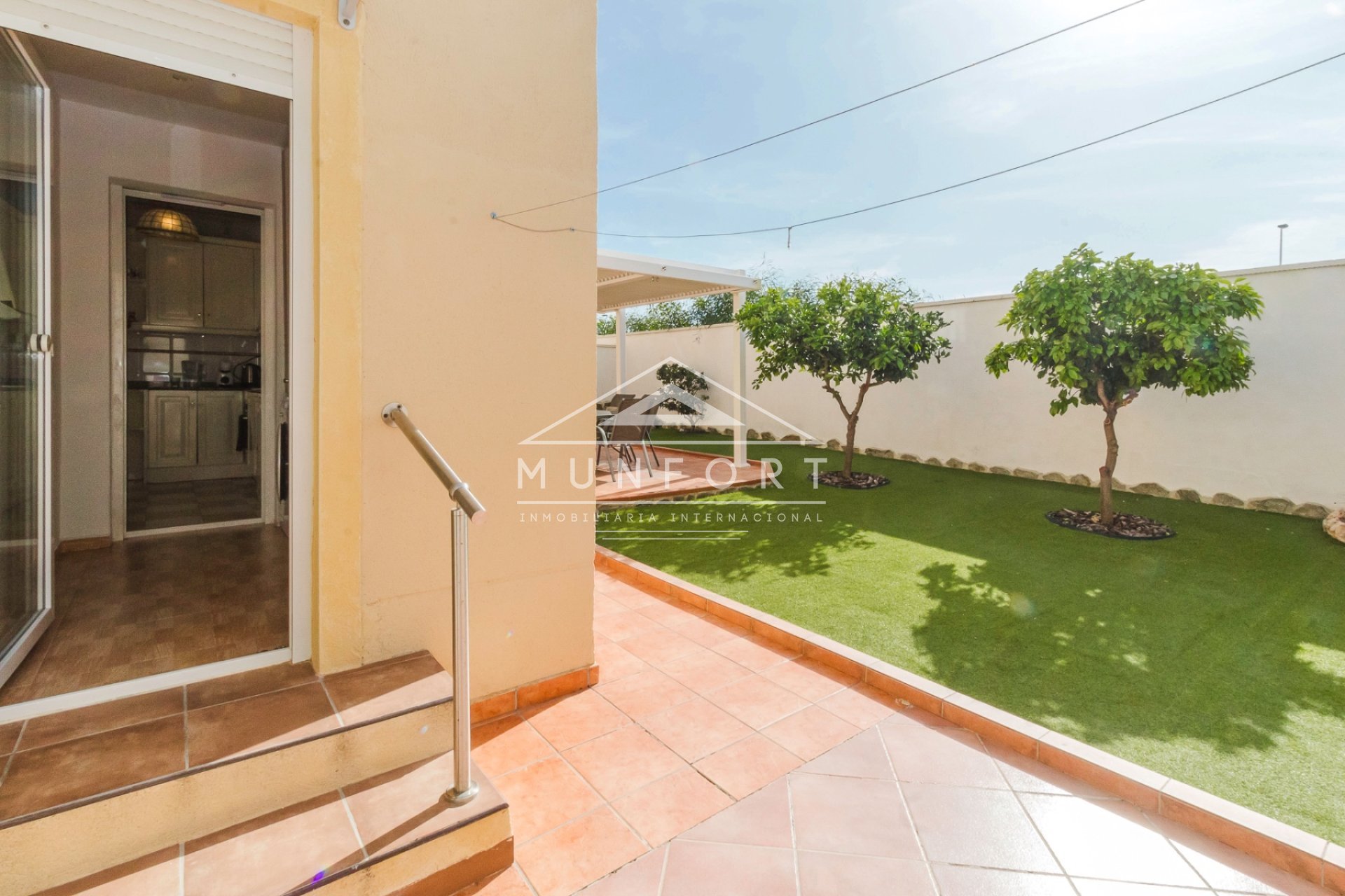 Videresalg - Villaer -
Torrevieja - Aguas Nuevas - Torrevieja