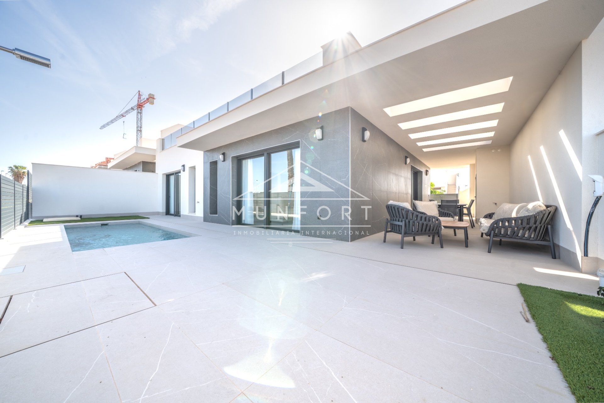 Videresalg - Villaer -
Torrevieja - Jardín del Mar - Torrevieja