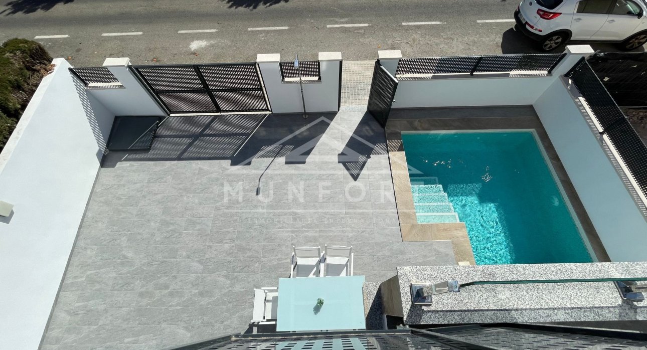 Videresalg - Villaer -
Torrevieja - La Torreta - Torrevieja