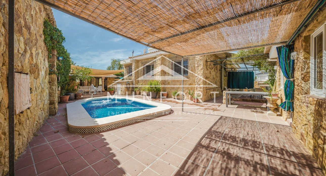 Videresalg - Villaer -
Torrevieja - Los Balcones - Torrevieja