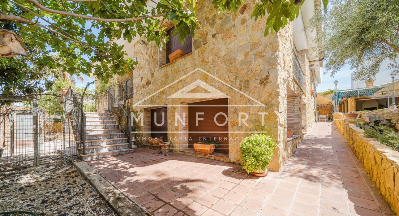 Videresalg - Villaer -
Torrevieja - Los Balcones - Torrevieja