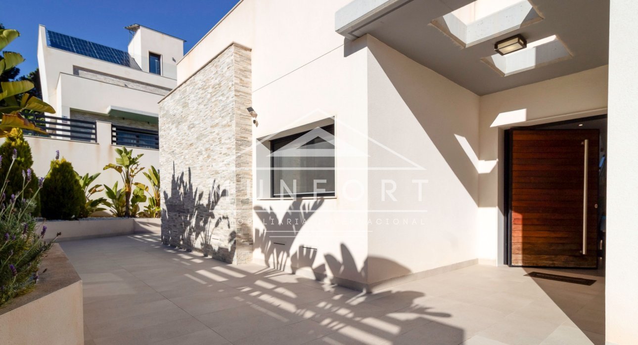 Videresalg - Villaer -
Torrevieja - Los Balcones - Torrevieja