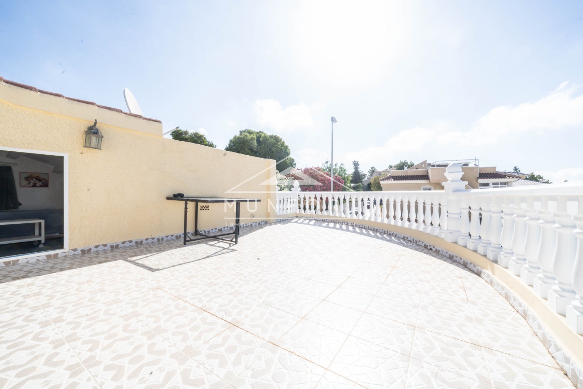 Videresalg - Villaer -
Villamartin