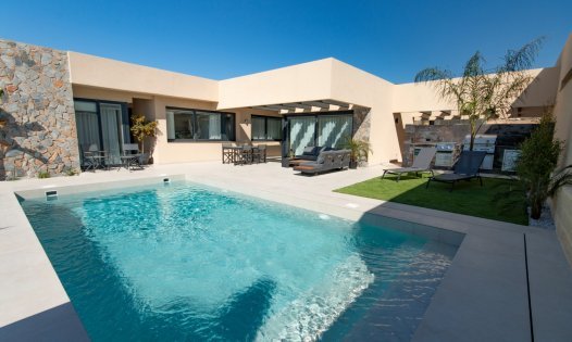 Villa's - Herverkoop -
            Baños y mendigo - TL007-N-D