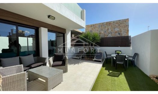 Villa's - Herverkoop -
            Orihuela Costa - KA021