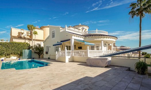 Villa's - Herverkoop - Pilar de la Horadada -
                Pinar de Campoverde