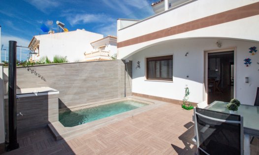 Villa's - Herverkoop -
            San Pedro del Pinatar - MG003