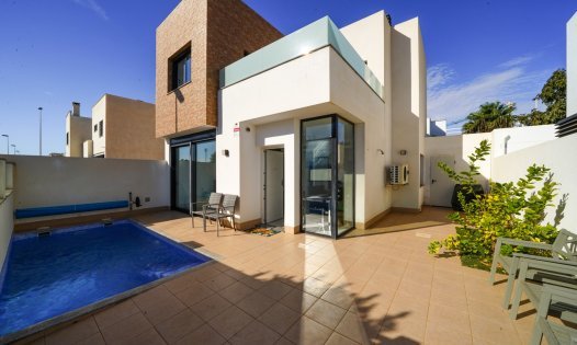 Villas - Alquiler a largo plazo -
            San Pedro del Pinatar - ALQ-M002
