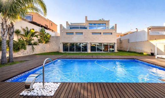 Villas de luxe - Revente - Torrevieja -
                Los Balcones - Torrevieja