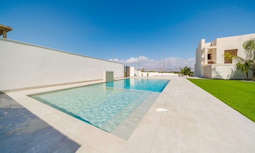 Villas - Resale - Cox -
                Cox