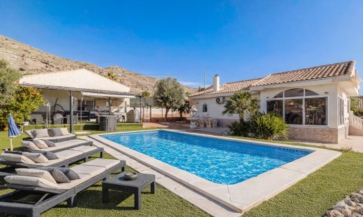 Villas - Resale - Fortuna - Fortuna