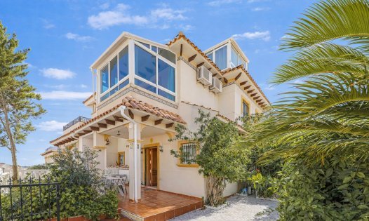 Villas - Resale -
            Orihuela Costa - JB017