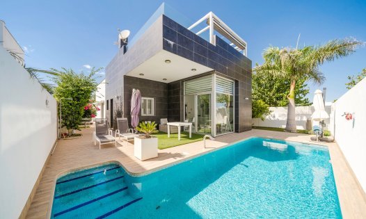 Villas - Resale - Pilar de la Horadada - Pilar de la Horadada