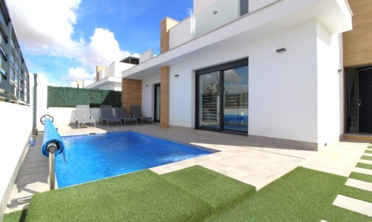 Villas - Resale - Roldán -
                Roldán