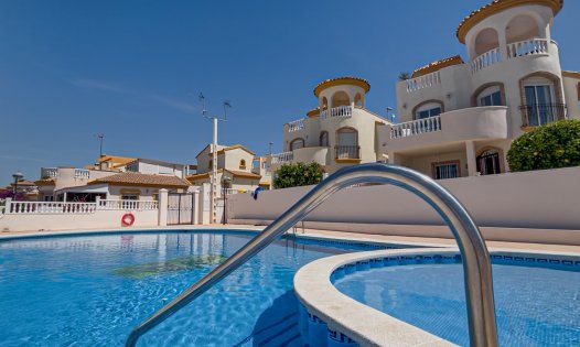 Villas - Segunda mano -
            Pilar de la Horadada - DH254