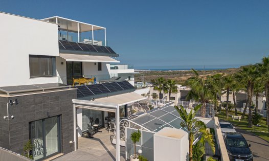 Villas - Segunda mano -
            San Miguel de Salinas - DH271