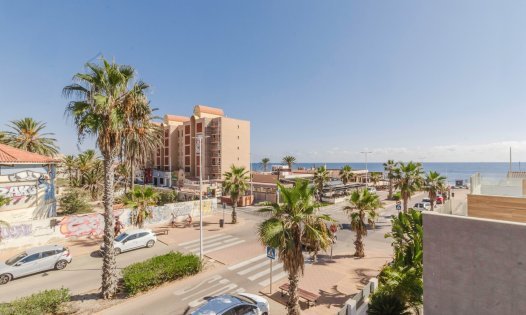 Villen - Wiederverkauf - Torrevieja -
                La Mata - Torrevieja