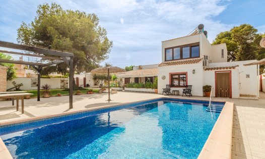 Villor - Återförsäljning - Orihuela Costa -
                Lomas de Campoamor