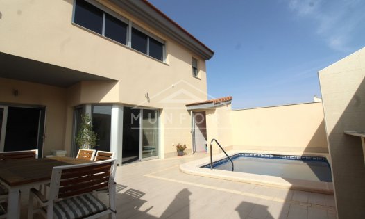 Villor - Återförsäljning -
            San Pedro del Pinatar - MT435