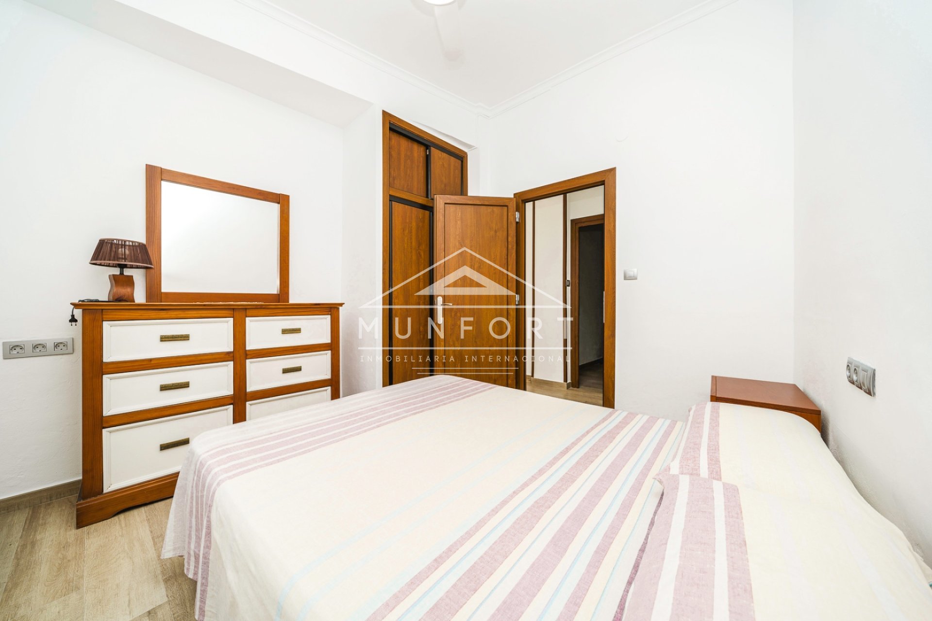 Wiederverkauf - Bungalows -
Alcázares, Los - Los Alcázares