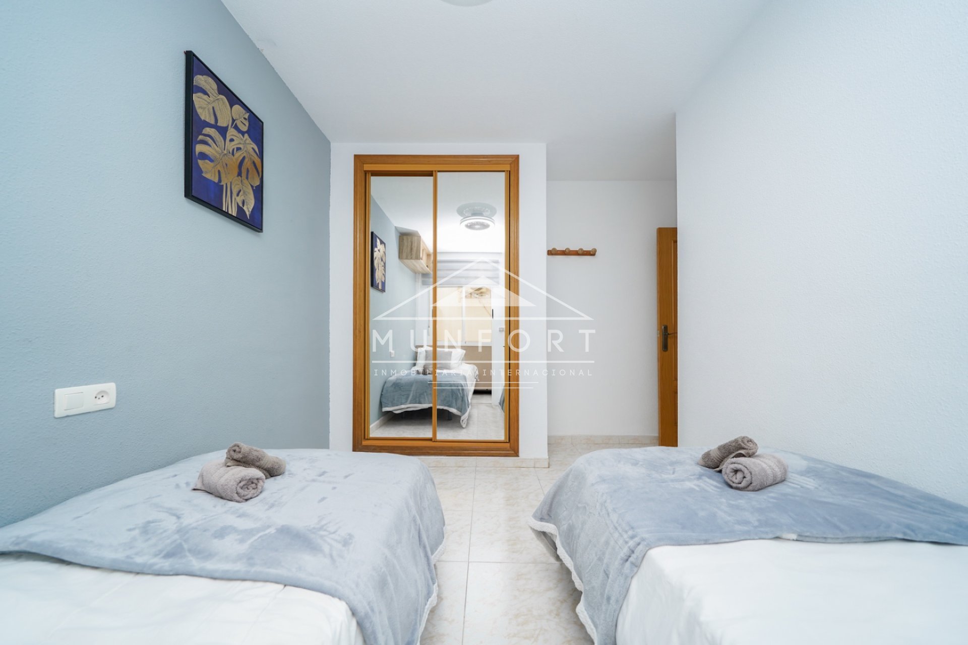 Wiederverkauf - Bungalows -
Alcázares, Los - Los Alcázares