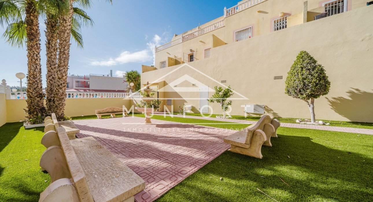 Wiederverkauf - Bungalows -
Orihuela Costa - Villamartín