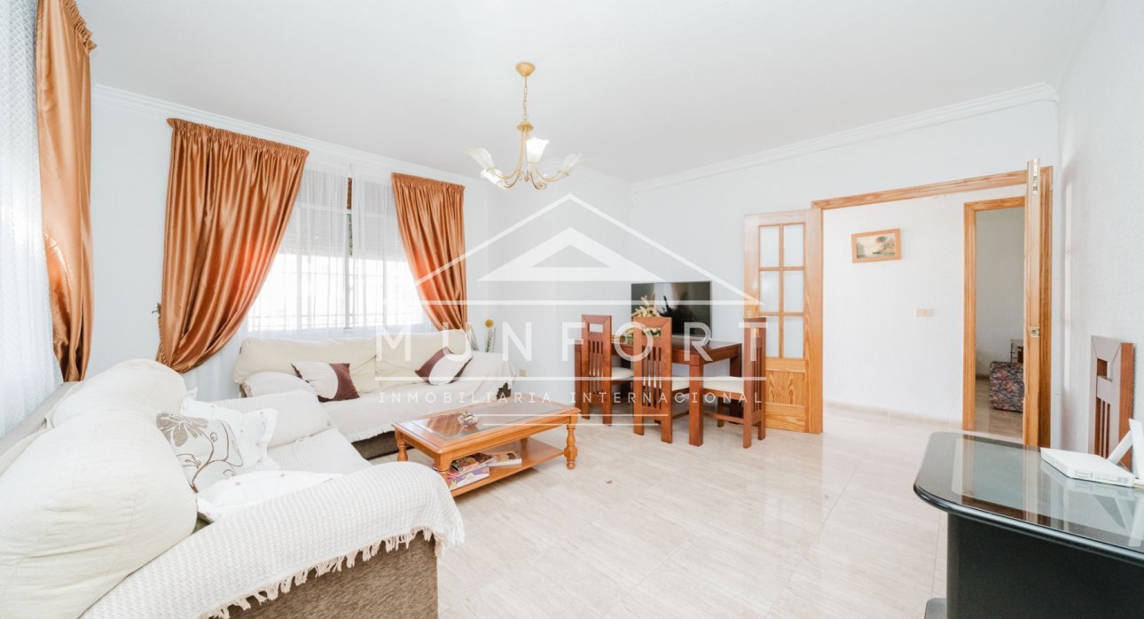 Wiederverkauf - Bungalows -
Pilar de la Horadada