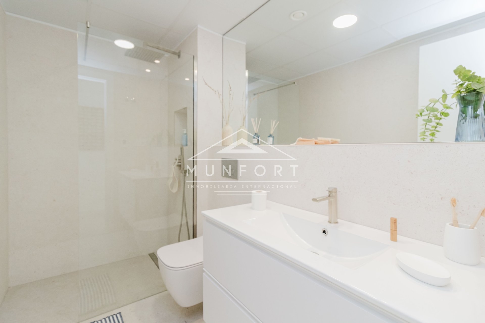 Wiederverkauf - Bungalows -
Pilar de la Horadada