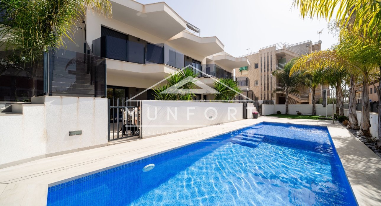 Wiederverkauf - Bungalows -
San Javier - Santiago de la Ribera