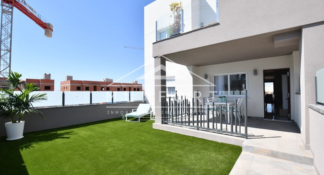 Wiederverkauf - Bungalows -
San Miguel de Salinas