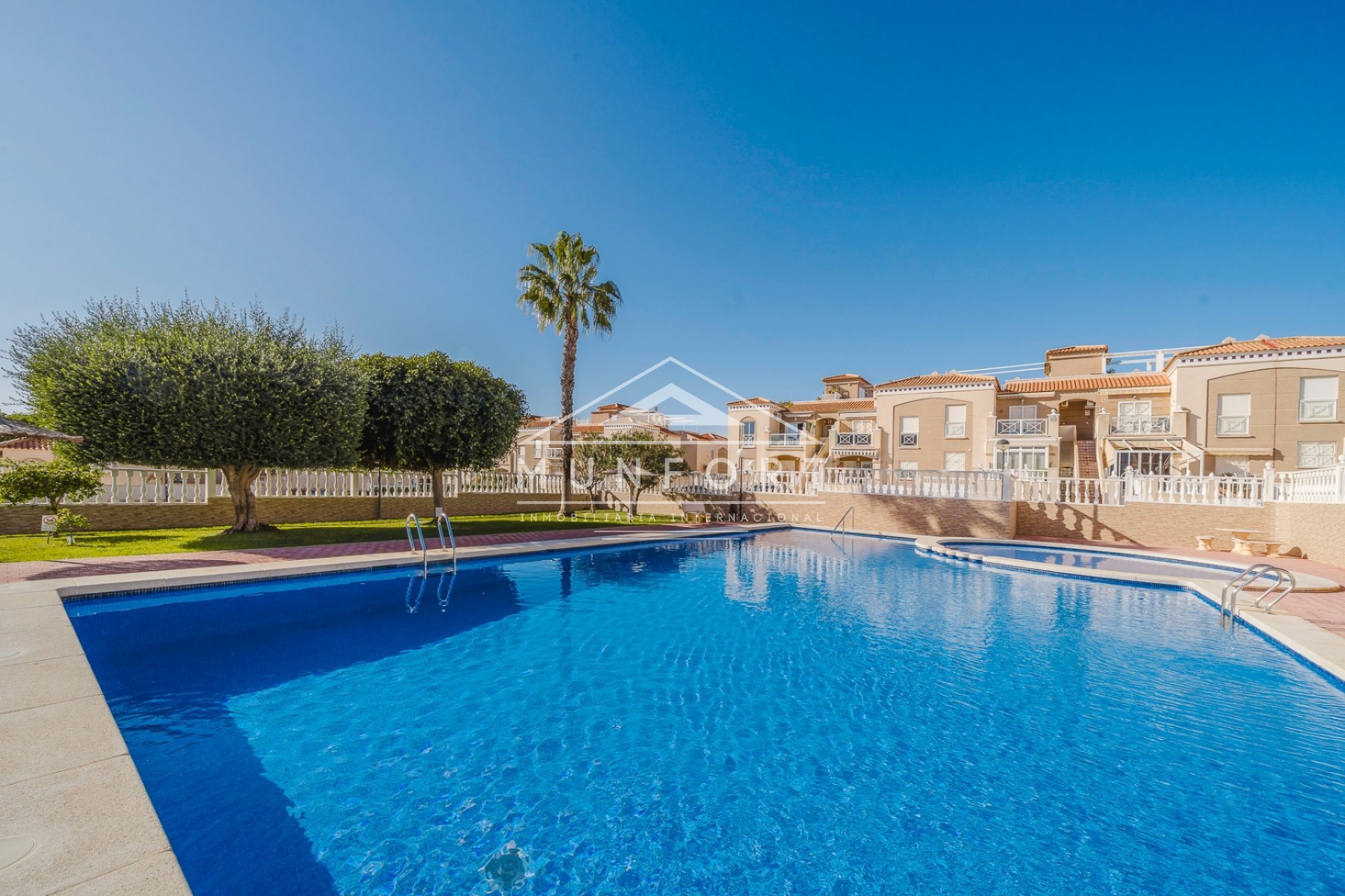 Wiederverkauf - Bungalows -
Torrevieja - La Mata - Torrevieja
