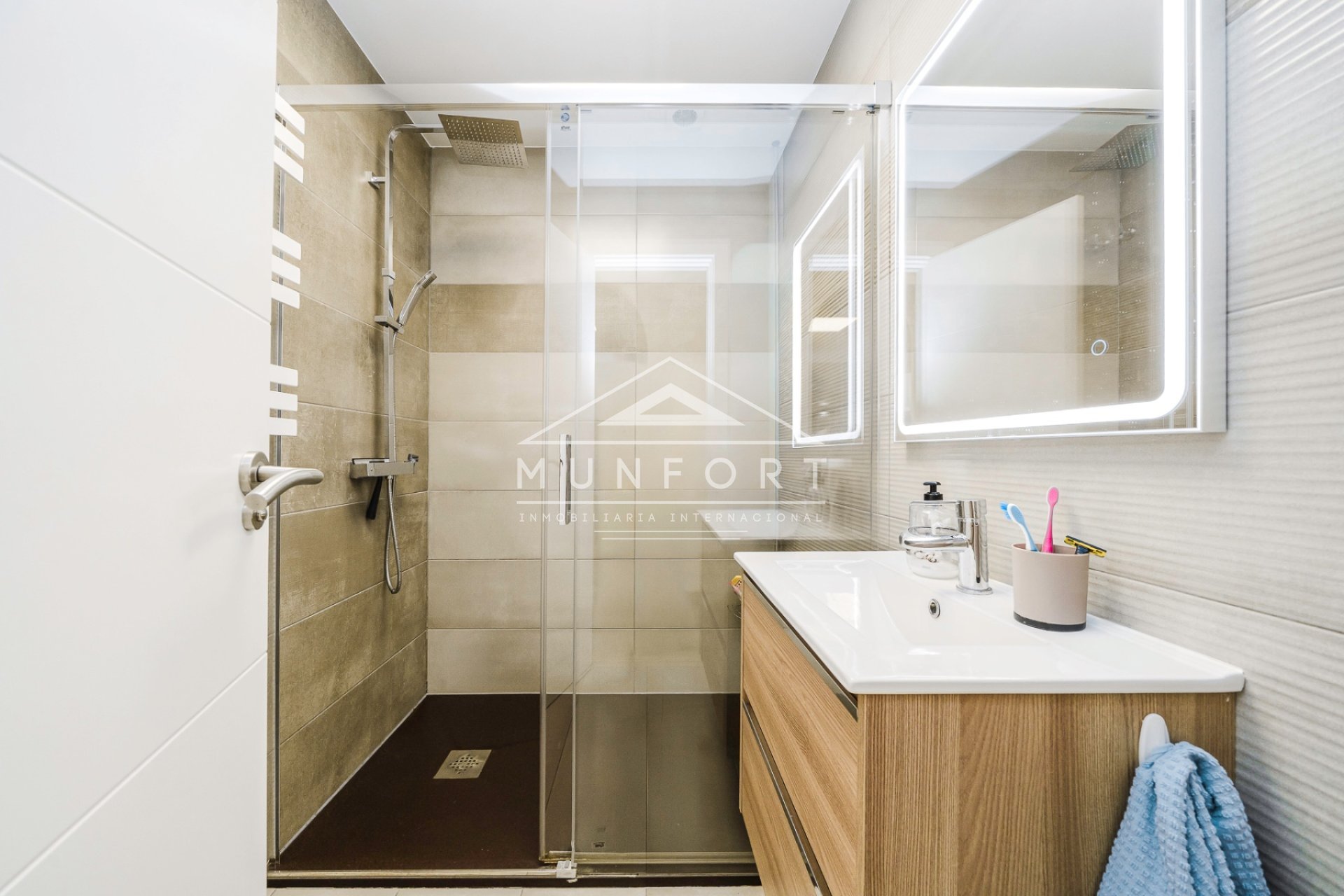 Wiederverkauf - Bungalows -
Torrevieja - La Mata - Torrevieja