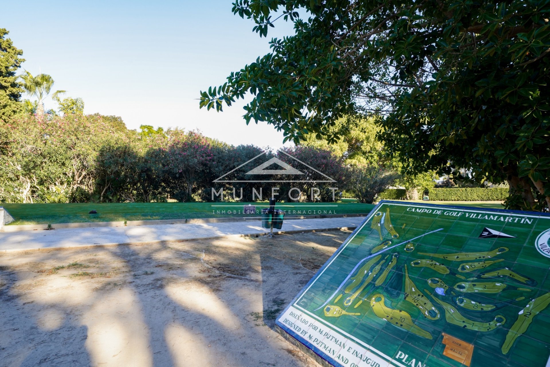 Wiederverkauf - Bungalows -
Villamartin