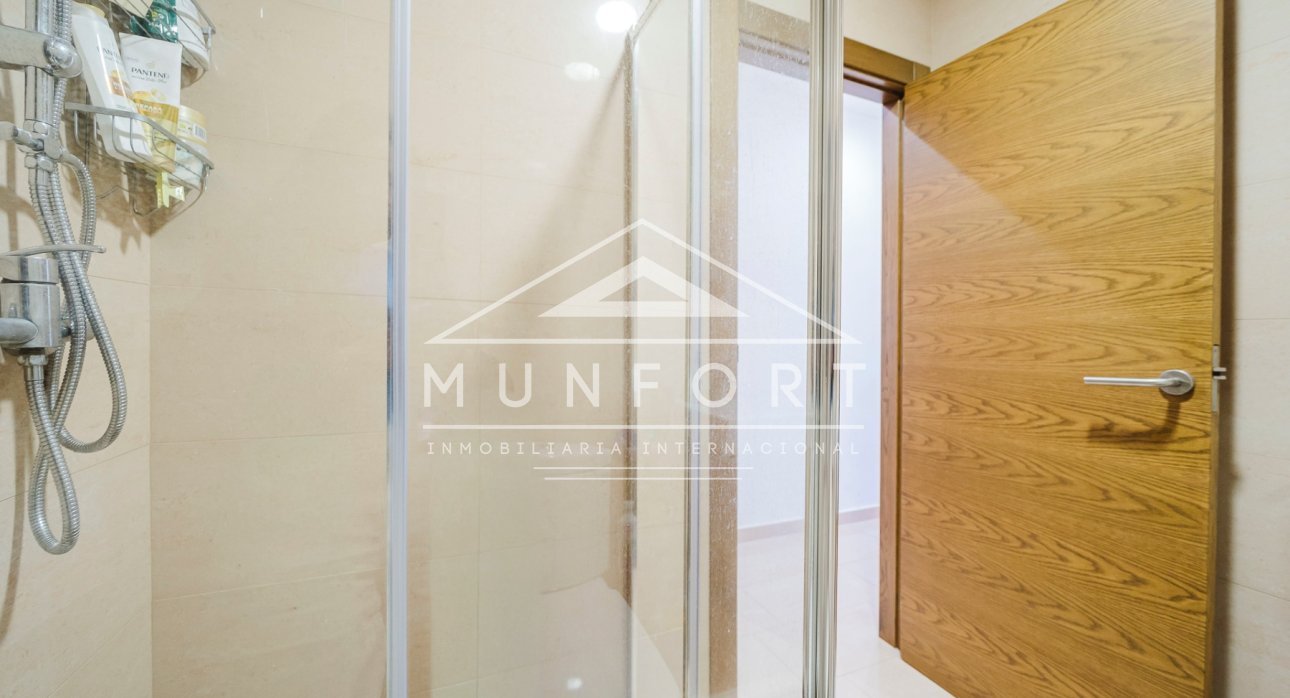 Wiederverkauf - Gebäude -
Pilar de la Horadada