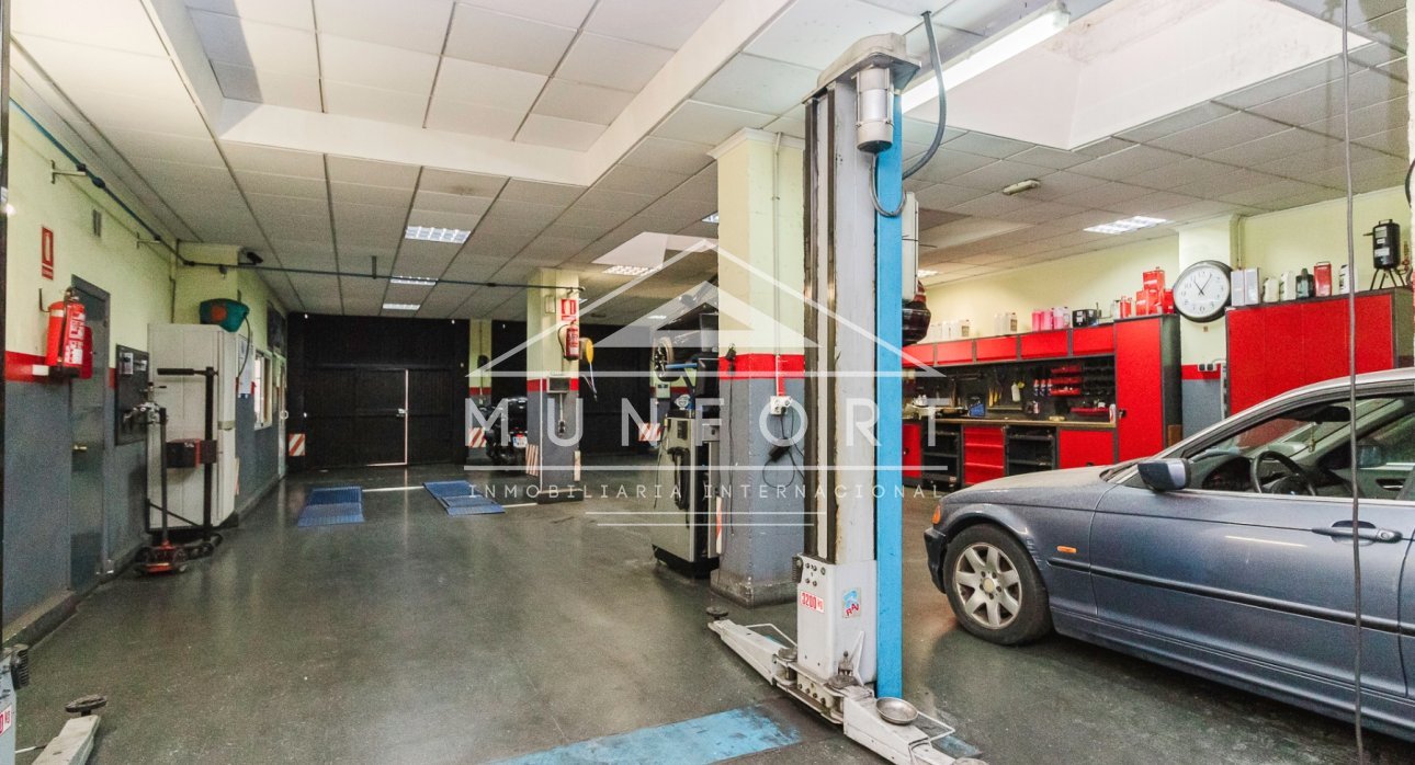 Wiederverkauf - Geschäftsräume -
Torrevieja - Centro - Torrevieja