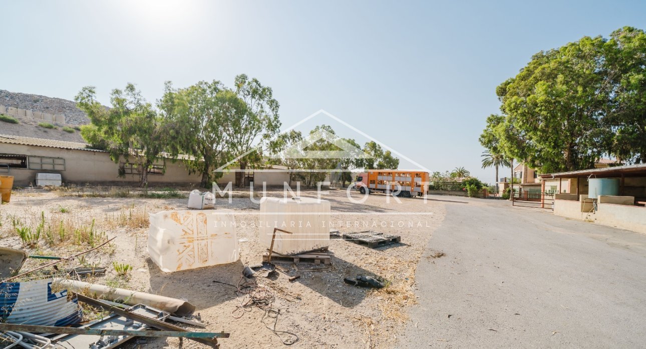 Wiederverkauf - Landhäuser -
ALICANTE - Alicante