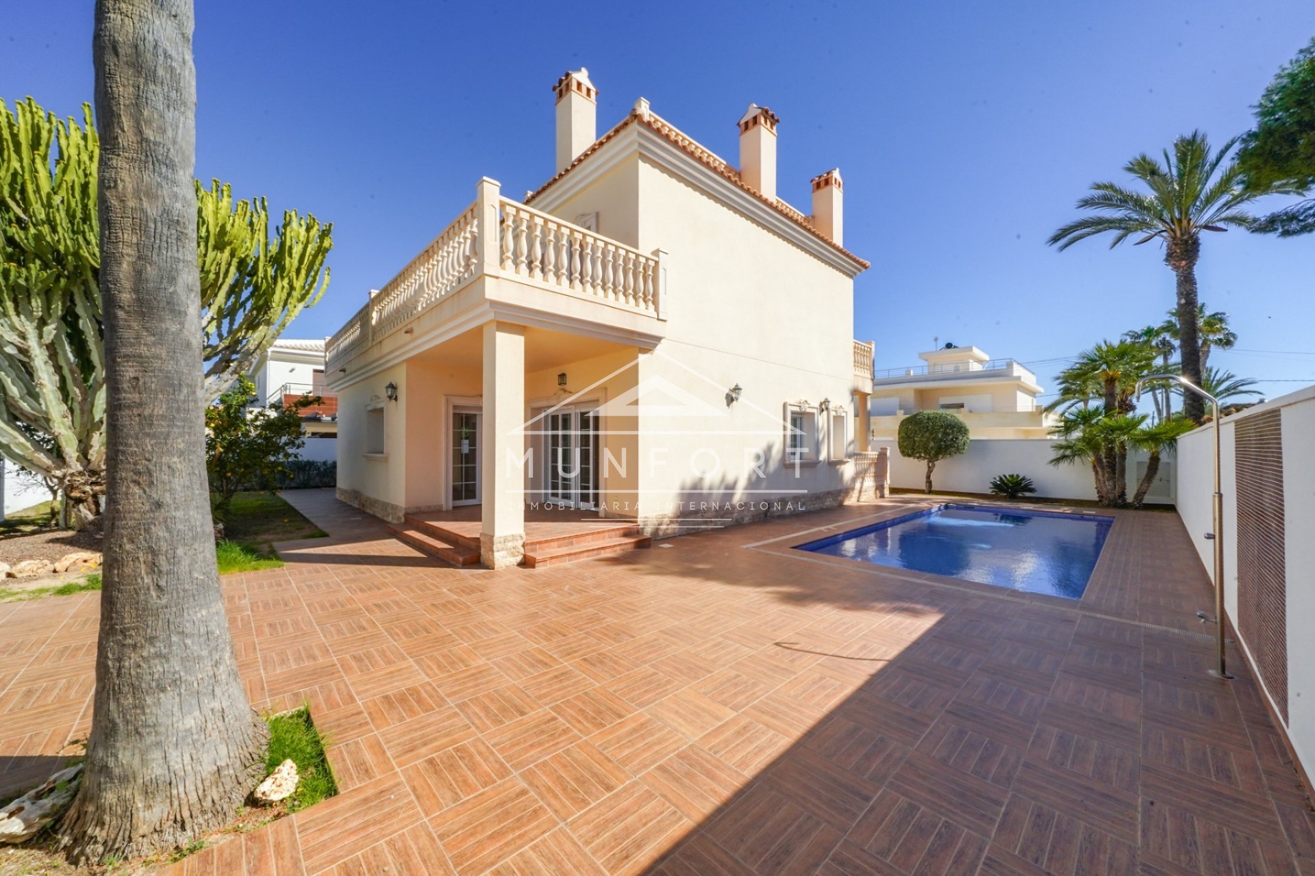 Wiederverkauf - Luxusvillen -
Orihuela Costa - Cabo Roig