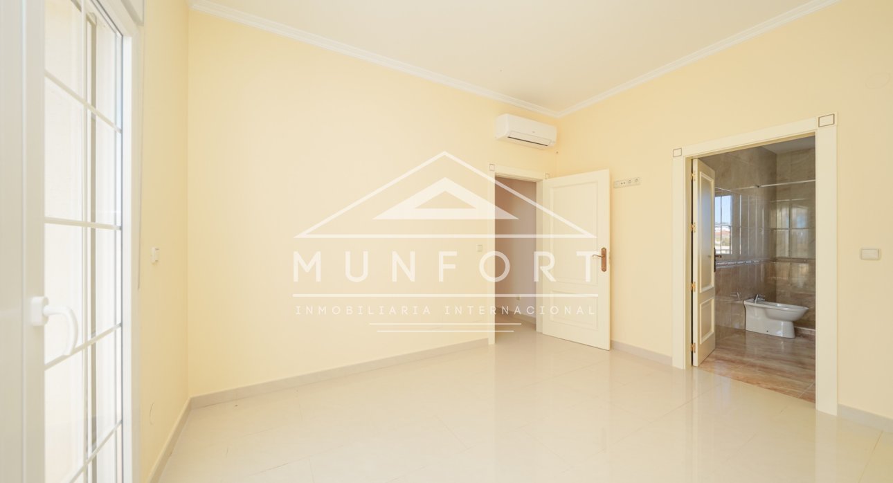 Wiederverkauf - Luxusvillen -
Orihuela Costa - Cabo Roig