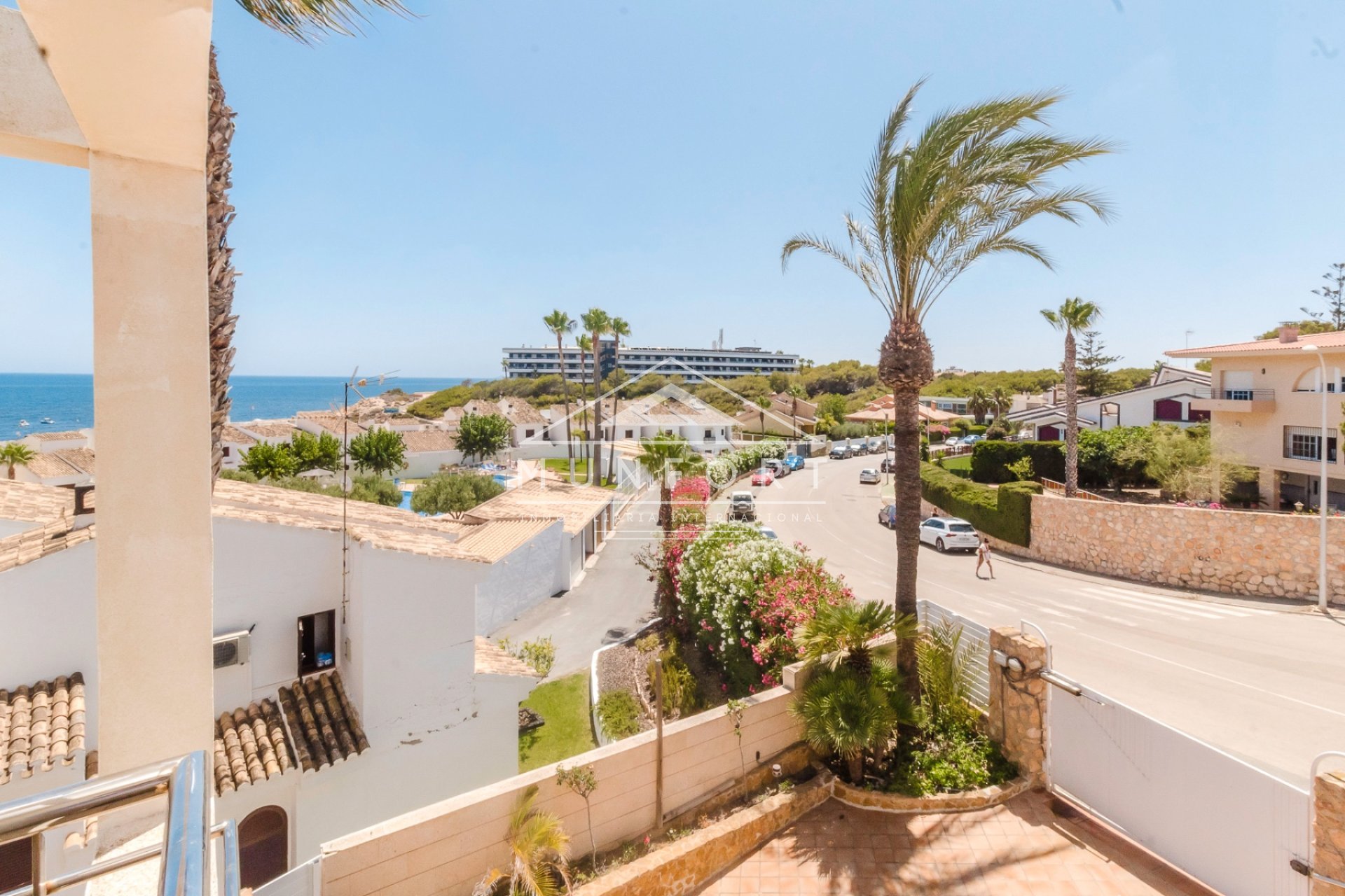 Wiederverkauf - Luxusvillen -
Orihuela Costa - Dehesa de Campoamor