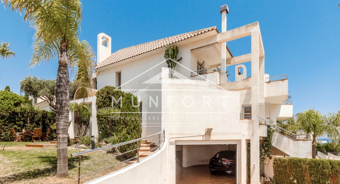 Wiederverkauf - Luxusvillen -
Orihuela Costa - Dehesa de Campoamor