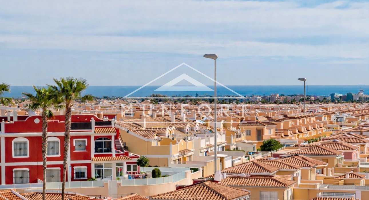 Wiederverkauf - Luxusvillen -
Orihuela Costa - Lomas de Cabo Roig