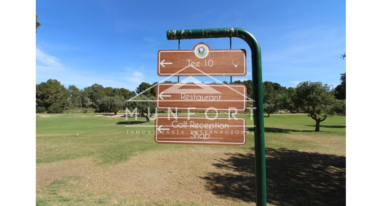 Wiederverkauf - Luxusvillen -
San Miguel de Salinas - Urbanización Blue Lagoon - San Miguel de Salinas