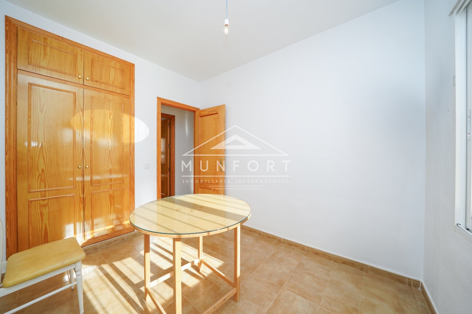 Wiederverkauf - Reihenhäuser -
Los Urrutias