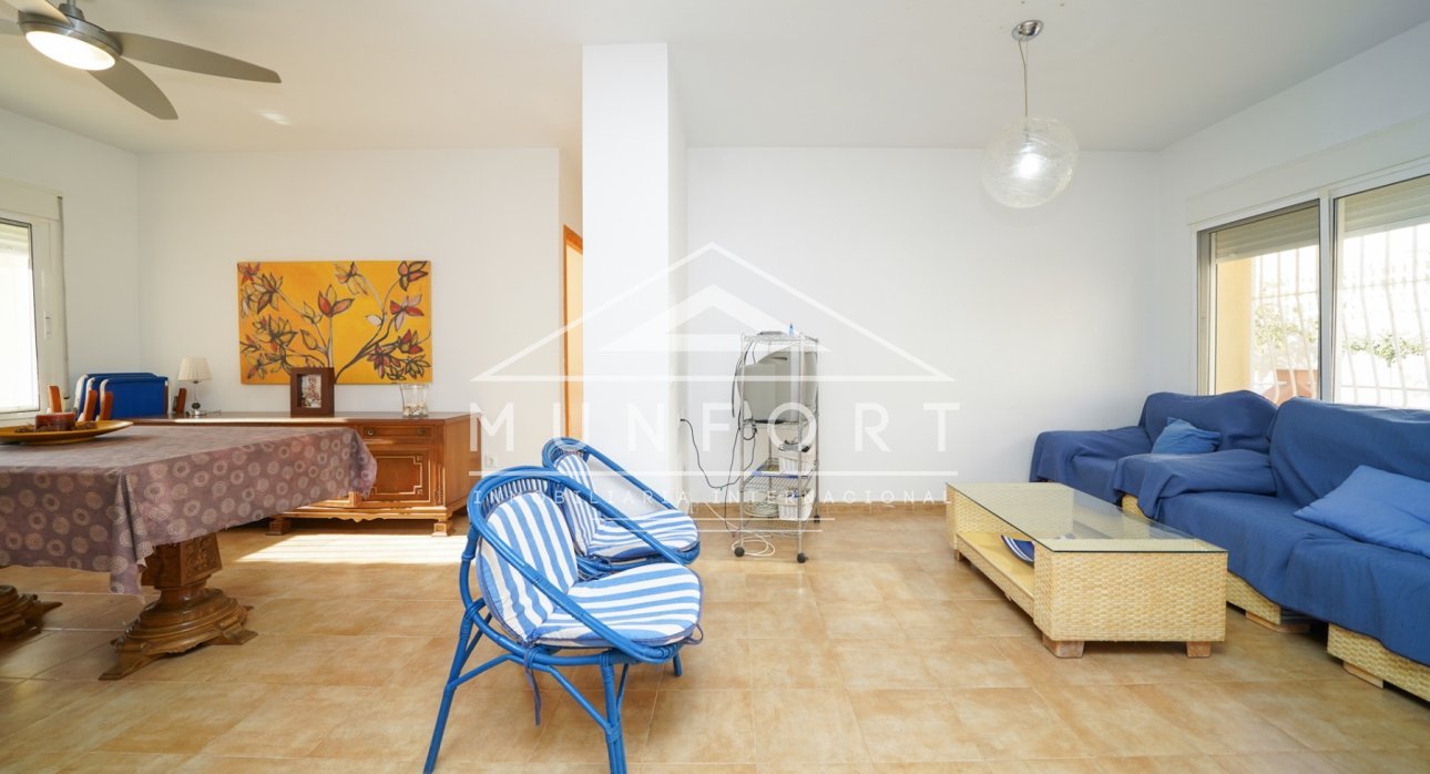 Wiederverkauf - Reihenhäuser -
Los Urrutias