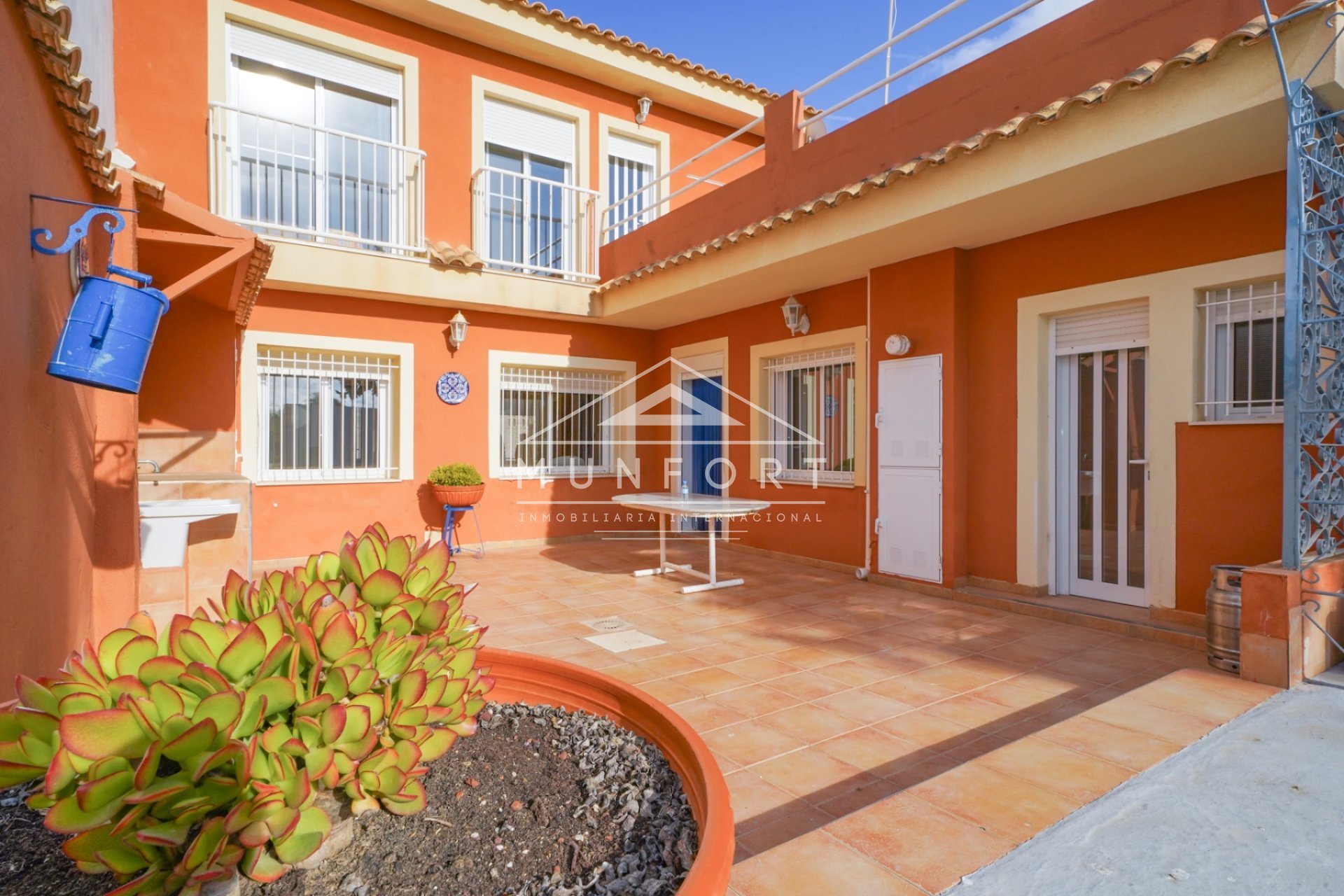 Wiederverkauf - Reihenhäuser -
Los Urrutias