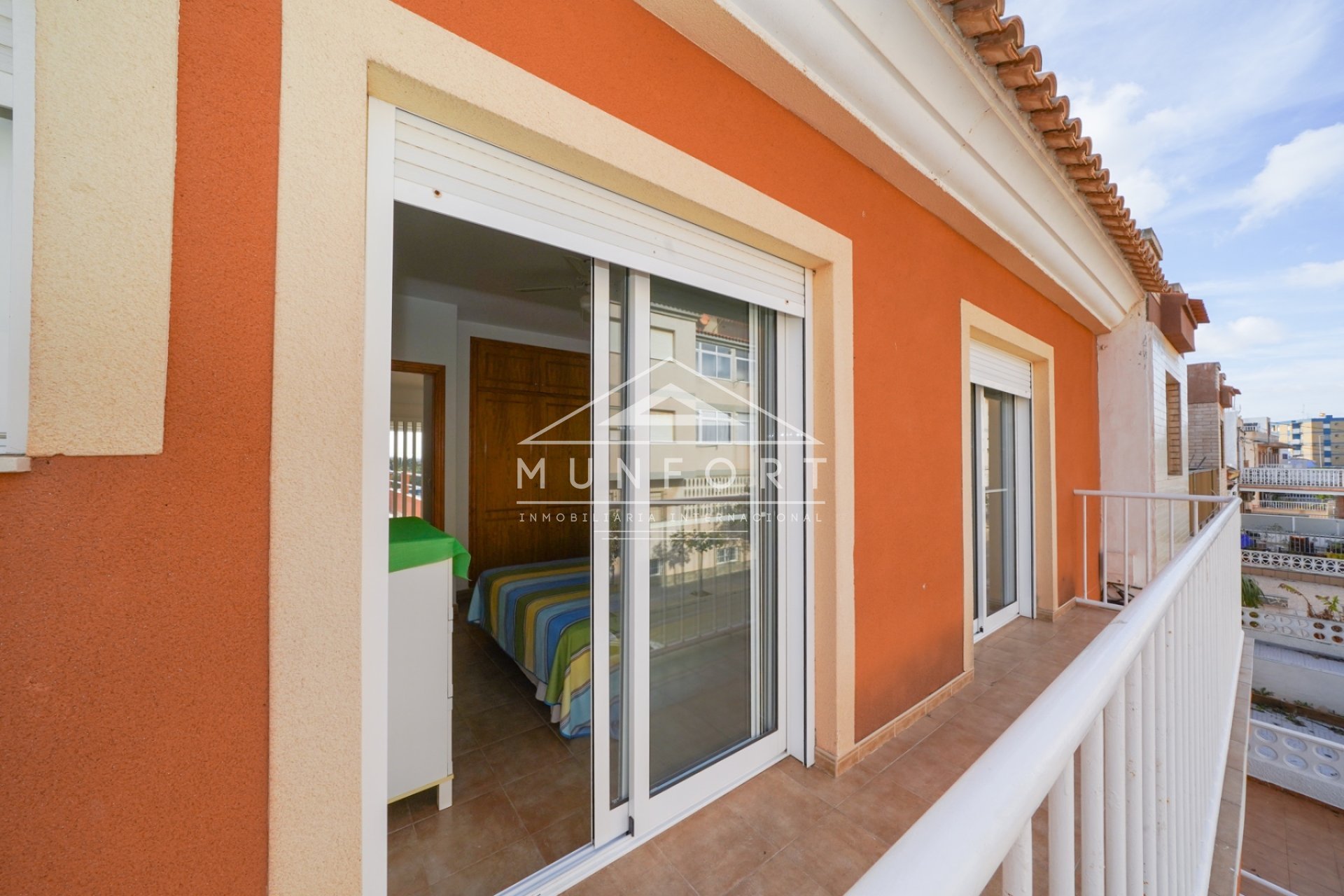 Wiederverkauf - Reihenhäuser -
Los Urrutias