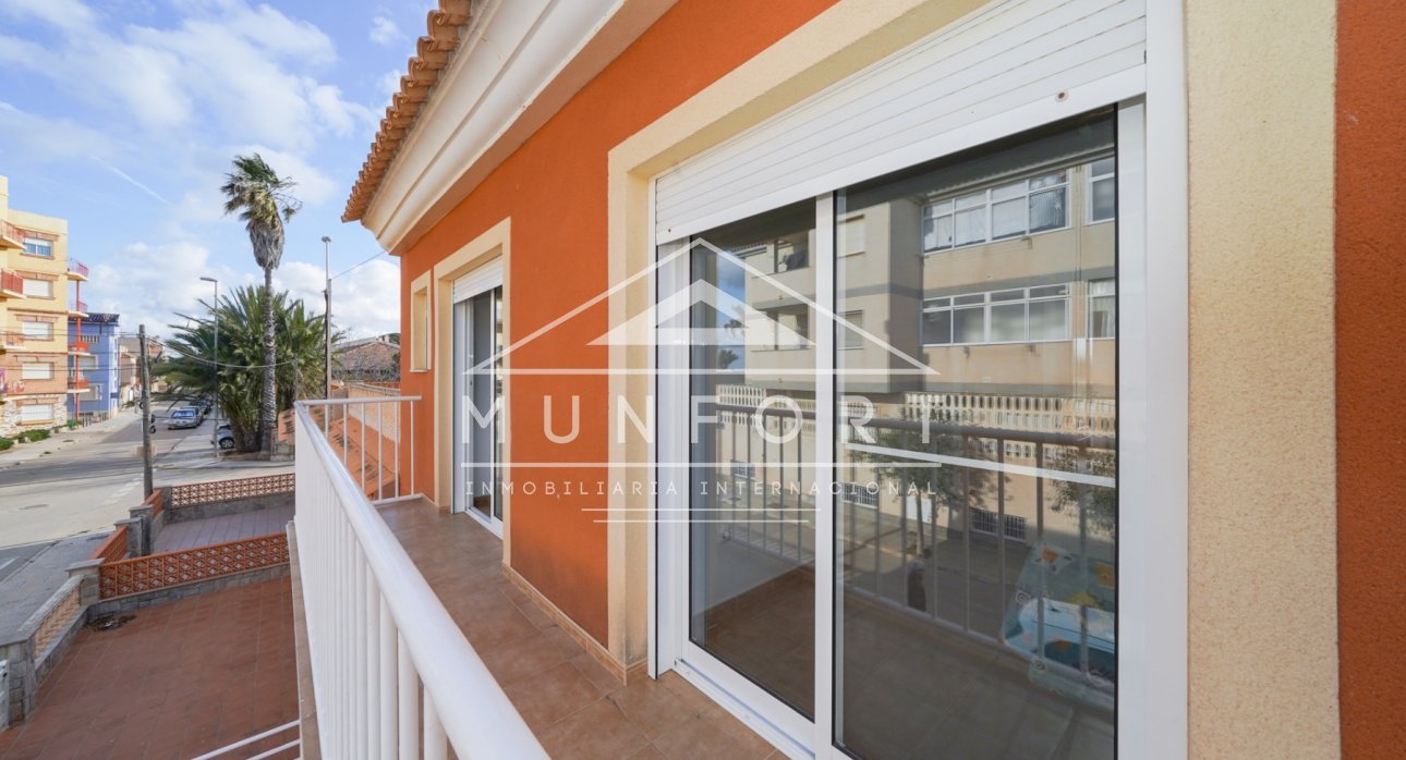 Wiederverkauf - Reihenhäuser -
Los Urrutias