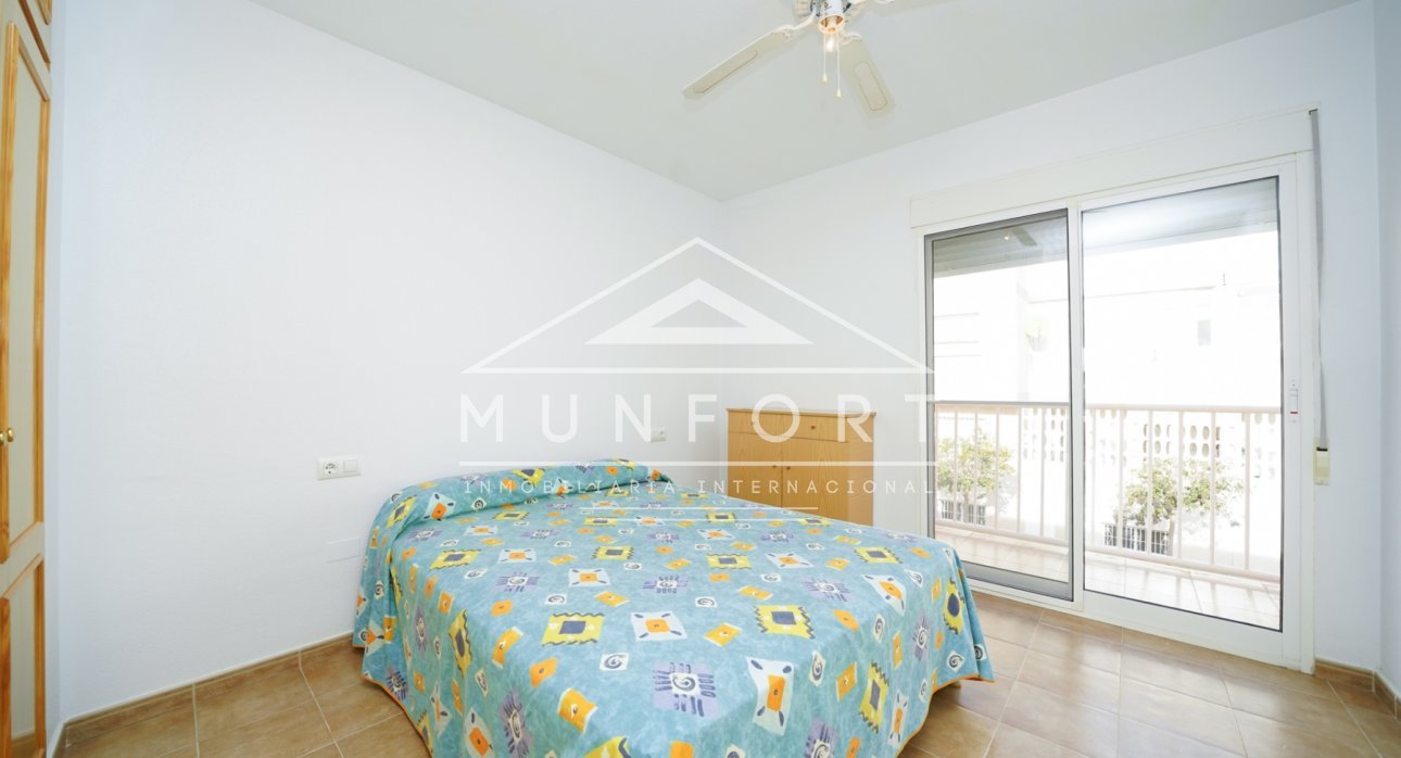 Wiederverkauf - Reihenhäuser -
Los Urrutias